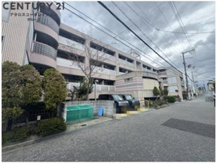 オートロック完備・敷地内駐車場・駐輪場あります