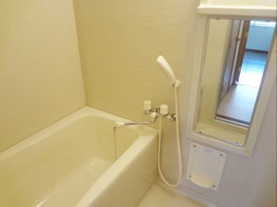 【浴室】 | ベルフラワーＡ | バス