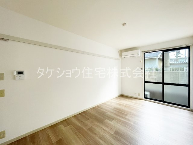 アトラース大橋の洋室|※101です。