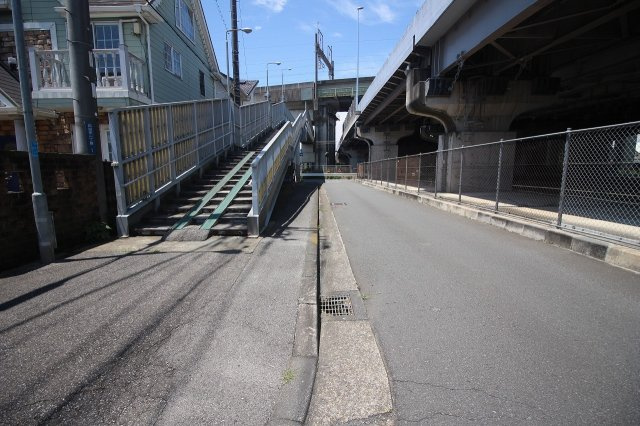 小山市西城南1丁目の前面道路含む現地写真|北側道路
