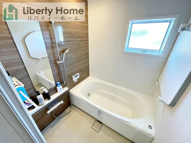 土浦市西根南2丁目　中古戸建の浴室