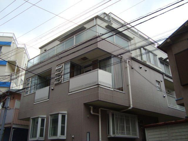 ニース松原の外観