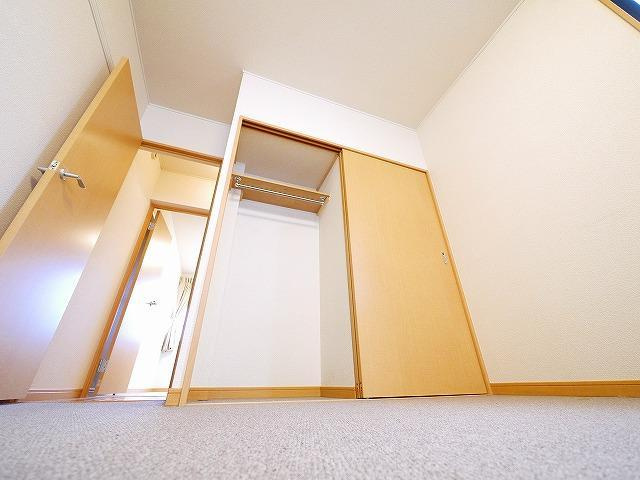 レオパレス南阪手の収納|大きなスペースがあり、収納には困りません