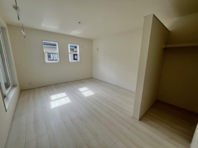 【洋室】 | 盛岡市門１丁目11-23 | 柱にはJAS規格の国産材を使用