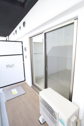 大阪市都島区中野町２丁目の賃貸マンションのバルコニー