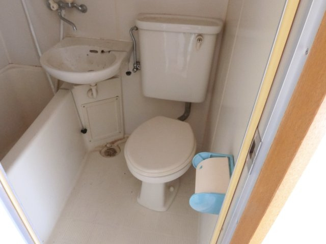 川崎市中原区木月１丁目の賃貸マンションのトイレ