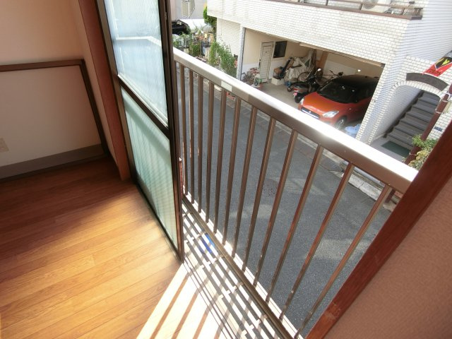川崎市中原区木月１丁目の賃貸マンションのバルコニー