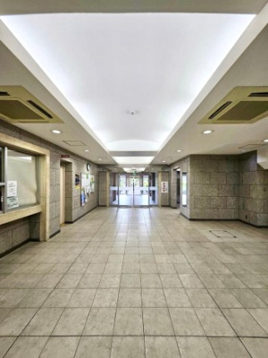 【エントランス】 | メゾンドール堺 | エントランスです