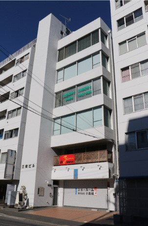 三橋ビルの外観