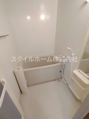 【浴室】 | アーバンライフ吉胡台 | 別部屋写真です。