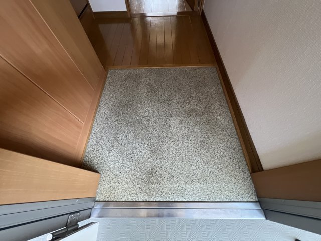 ＪＵＮＯの玄関