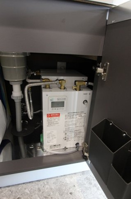 【設備】 | エリート30 | 電気温水器
