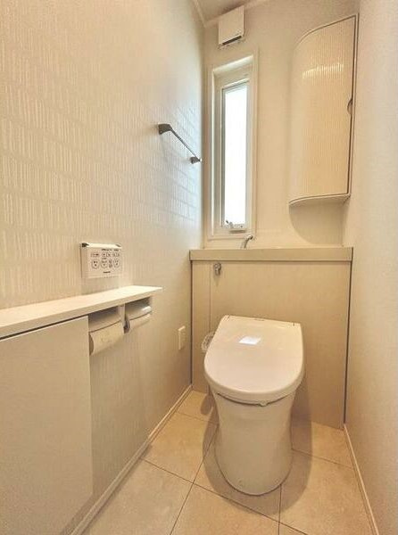 水広２丁目戸建のトイレ