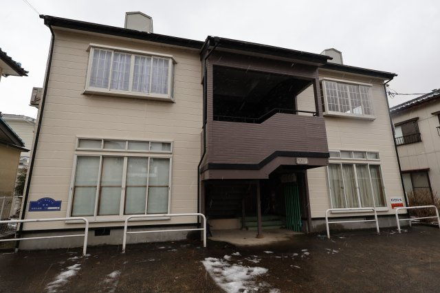 ボン・セジュールの外観