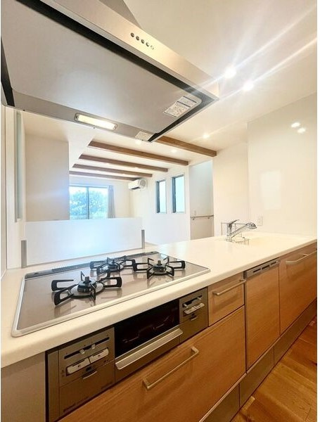 東陵戸建のキッチン