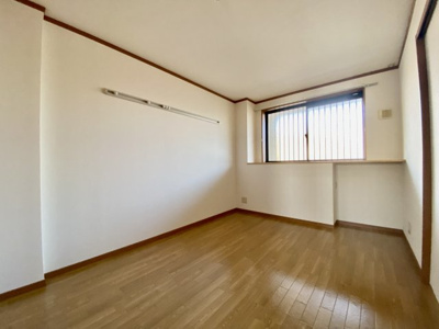 【洋室】 | ヴィレッジ名草