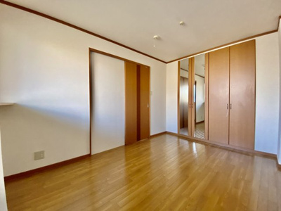 【洋室】 | ヴィレッジ名草