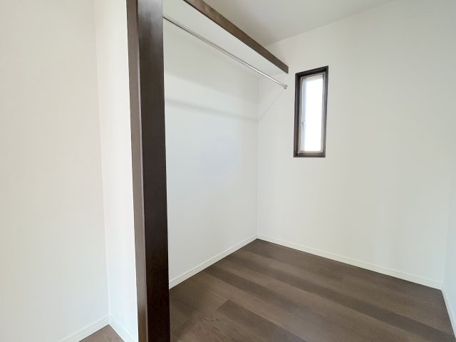 美しが丘南4丁目9戸建の収納