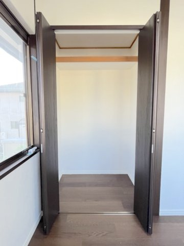 美しが丘南4丁目9戸建の収納