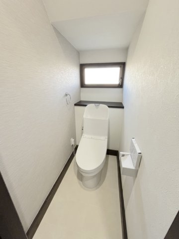 美しが丘南4丁目9戸建のトイレ