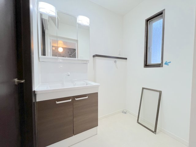 美しが丘南4丁目9戸建の洗面所