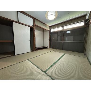合志市須屋貸家の和室