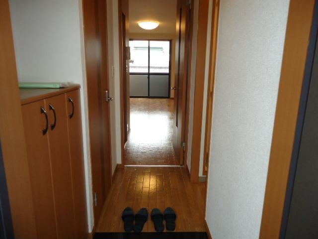 パストラールファイブの玄関