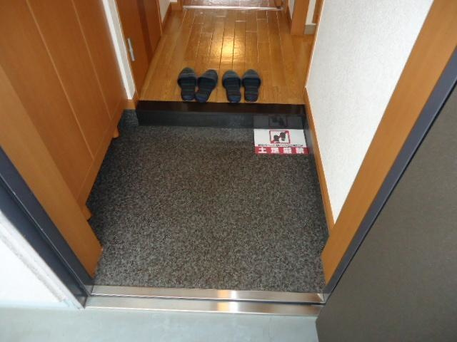 パストラールファイブの玄関