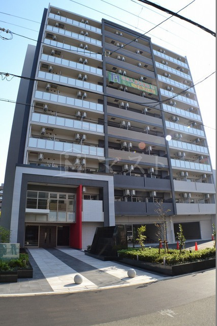 エステムコート難波WEST-SIDEⅤアジュールの外観