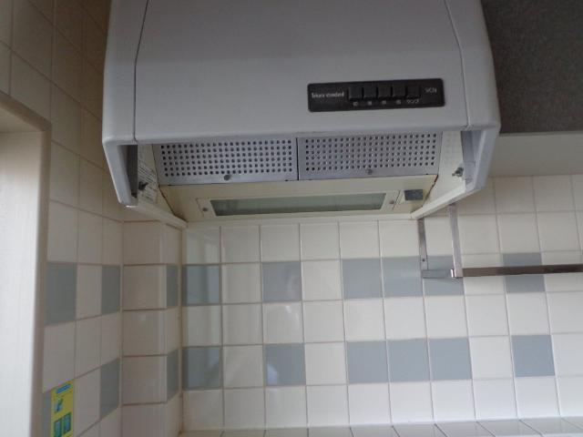 レジデンスＴＡＫＥＮＡＫＡの設備|キッチン換気扇