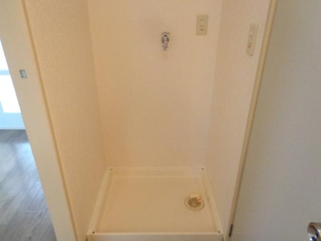 レジデンスＴＡＫＥＮＡＫＡの設備|室内洗濯機置場