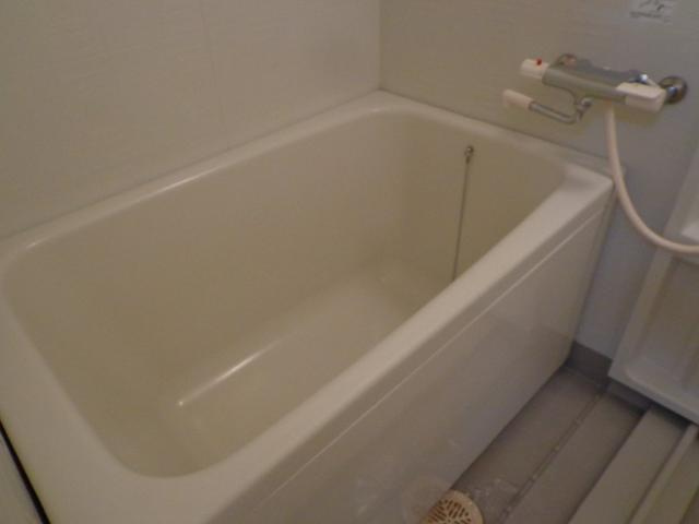 レジデンスＴＡＫＥＮＡＫＡの浴室|バス