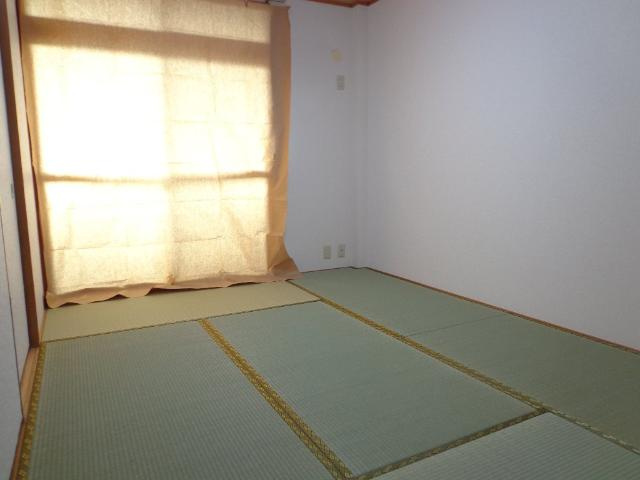 レジデンスＴＡＫＥＮＡＫＡの内装|和室