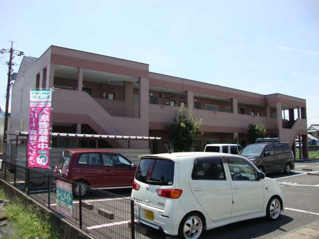 レジデンスＴＡＫＥＮＡＫＡの駐車場|外観写真（昼）