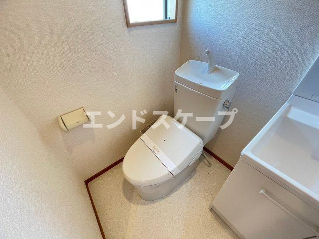 サージ　Ａのトイレ|高崎、前橋、伊勢崎エリアのお部屋探しはエンドスケープまで！お客様の理想お聞かせ下さい♪