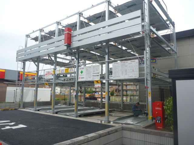 ベルク　フェルトの駐車場