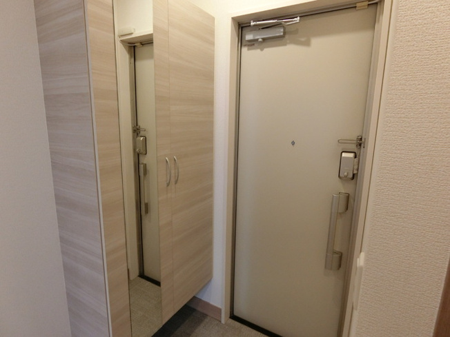 【玄関】D-ROOM 二軒茶屋 TMT