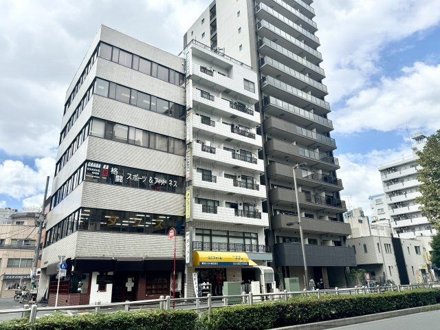 赤羽SKビルの外観