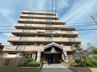 【外観】 | 敷地すべてに管理が行き届いていて、安心できます。まず、清潔です。