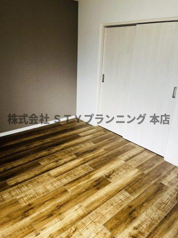 仲介手数料0円！パールマンション月ヶ丘の居間・リビング