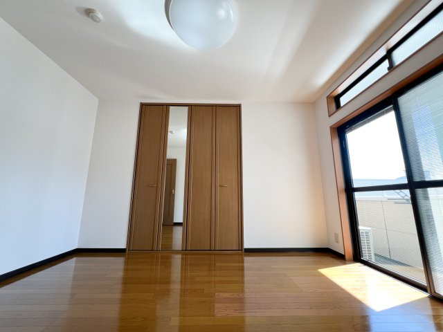 コンフォート弥右衛門の洋室