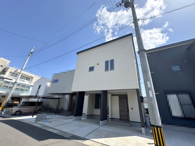 高知市鴨部3丁目の外観