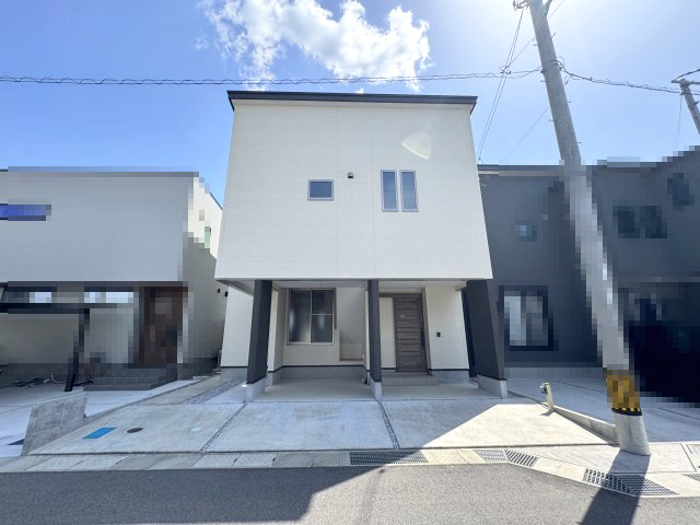 高知市鴨部3丁目の外観