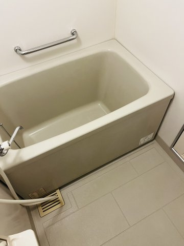 仲介手数料0円！レジデンス赤坂の浴室