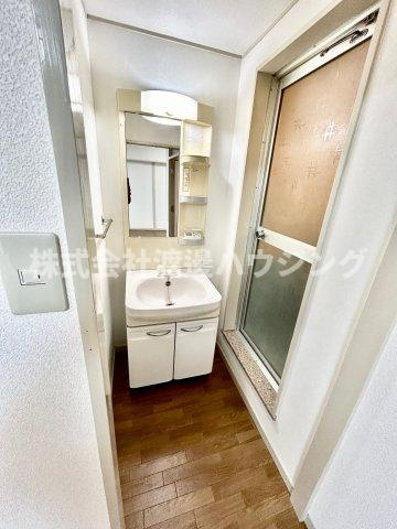 江坂グランドハイツ北の洗面所