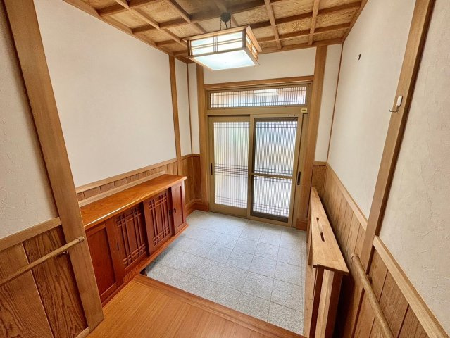 柳川市大和町鷹ノ尾の中古一戸建の玄関