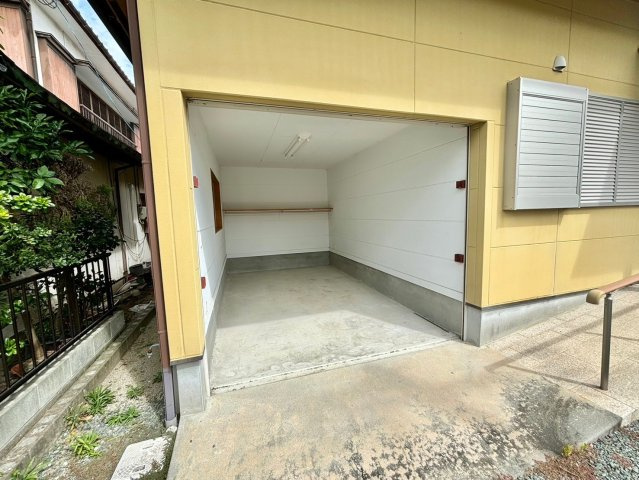 柳川市大和町鷹ノ尾の中古一戸建の駐車場