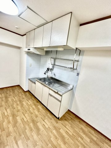 江坂グランドハイツ北のキッチン