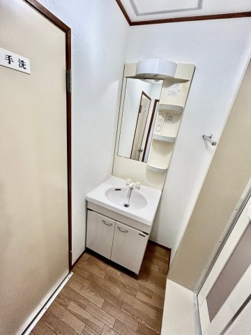 江坂グランドハイツ北の洗面所