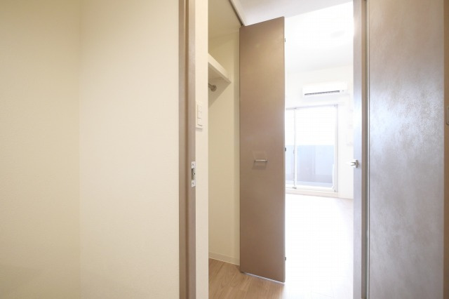 大阪市東成区中本５丁目の賃貸マンションの収納